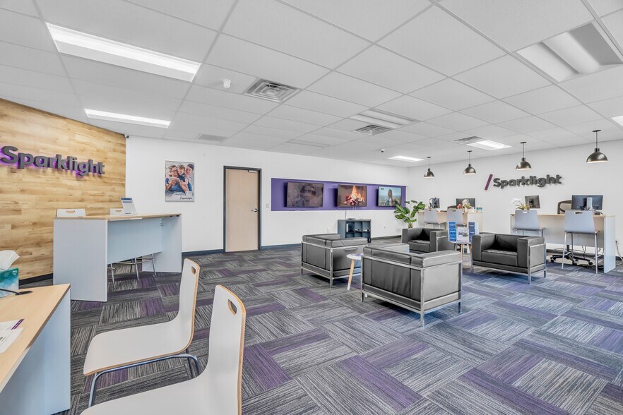 More Photos Of 313-323 N Spur 63, Longview Storefront Retail Office For Sale