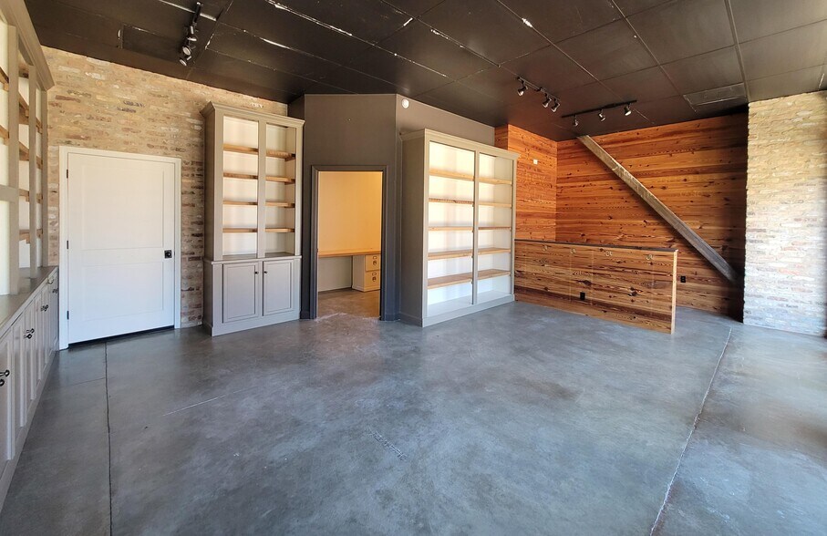 More Photos Of 936 Market St, Fort Mill Office For Lease