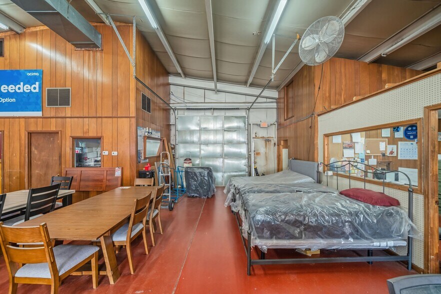 More Photos Of 606 Albert Pike Rd, Hot Springs National Park Freestanding For Sale