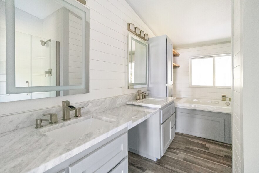 More Photos Of 2892 TX-19, Huntsville Land For Sale