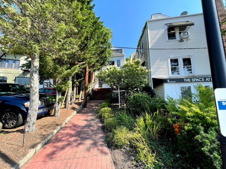 More Photos Of 230 E Main St, Port Jefferson Station Storefront Retail Residential For Sale