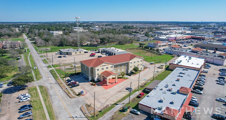 More Photos Of 13636 Michel Rd, Tomball Hotel For Sale