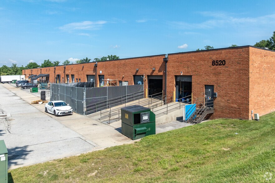 More Photos Of 8520 Corridor Rd, Jessup Flex For Lease