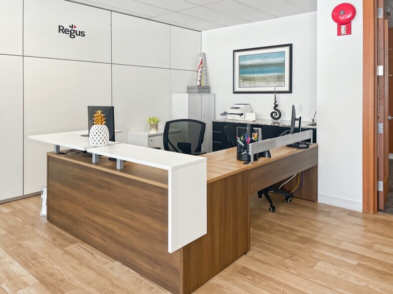 More Photos Of 903 8th Ave SW, Calgary Coworking Space