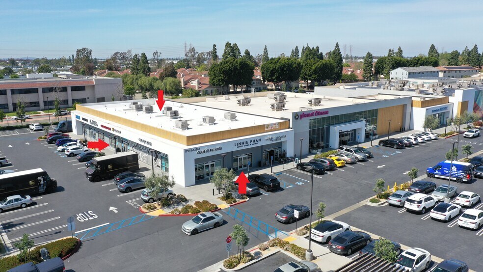 More Photos Of 7911-7927 Garden Grove Blvd, Garden Grove General Retail For Lease