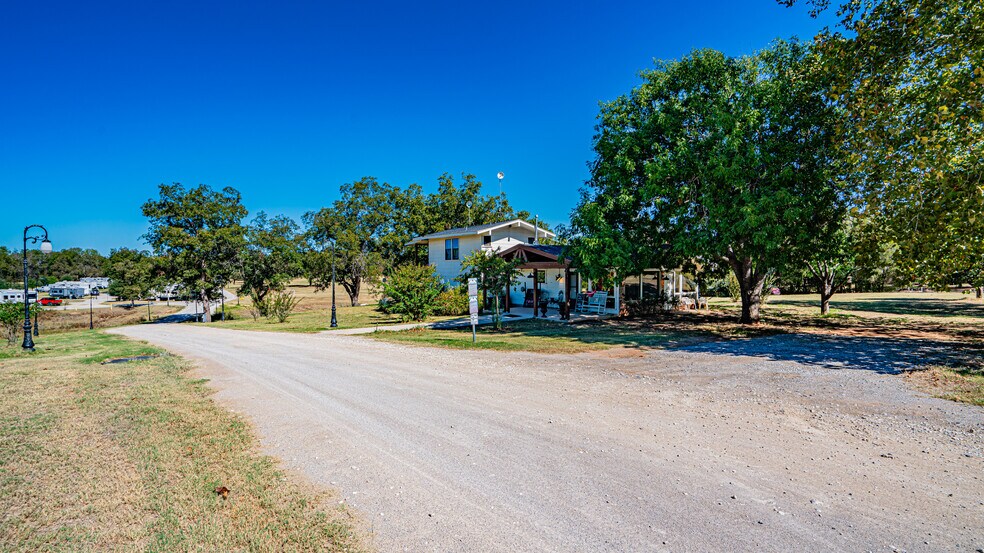 More Photos Of 1275-1299 Big Valley Cir, Lipan Trailer Camper Park For Sale