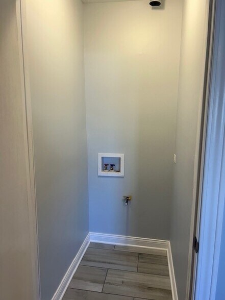 More Photos Of 5028 W 31st Pl, Cicero Multifamily For Sale