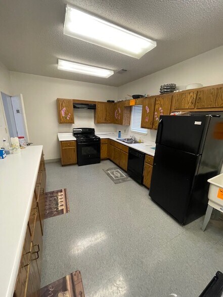 More Photos Of 101 Gamari Rd, Greenville Religious Facility For Sale