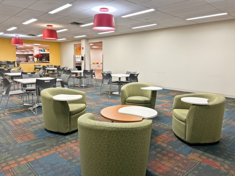 More Photos Of 30 Knightsbridge Rd, Piscataway Coworking Space