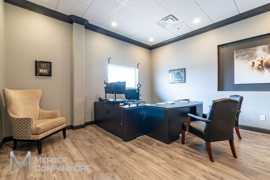 More Photos Of 3300 N Santa Fe Ave, Oklahoma City Warehouse For Sale