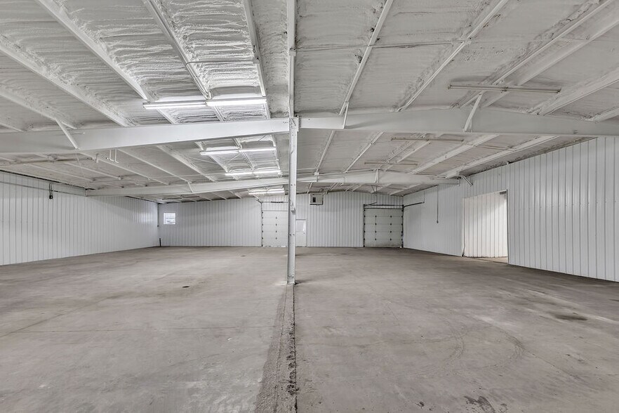 More Photos Of 1600 Park Lane Dr, Trenton Industrial For Sale