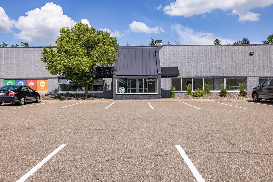 More Photos Of 7115-7149 Shady Oak Rd, Eden Prairie Light Manufacturing For Lease
