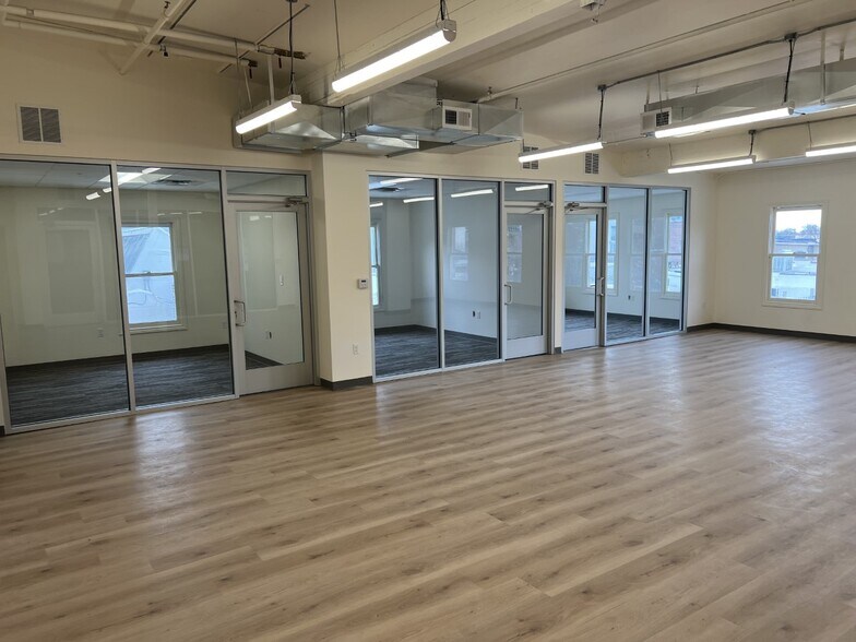 More Photos Of 55-65 N University Ave, Provo Office For Lease