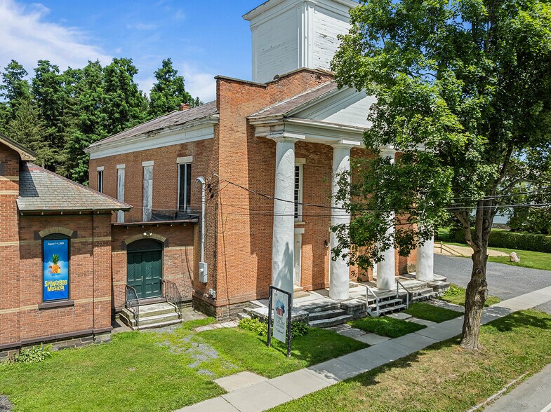 Primary Photo Of 11 E Broadway, Salem Theater Concert Hall For Sale