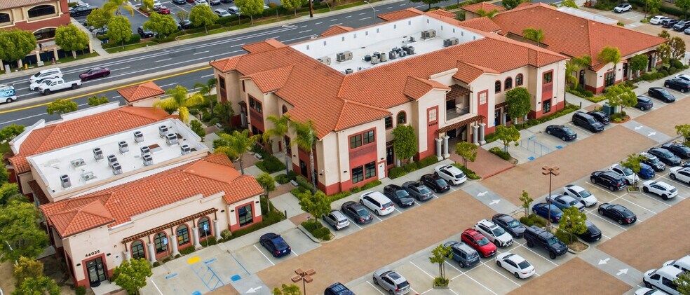 More Photos Of 44065 Margarita Rd, Temecula Unknown For Lease