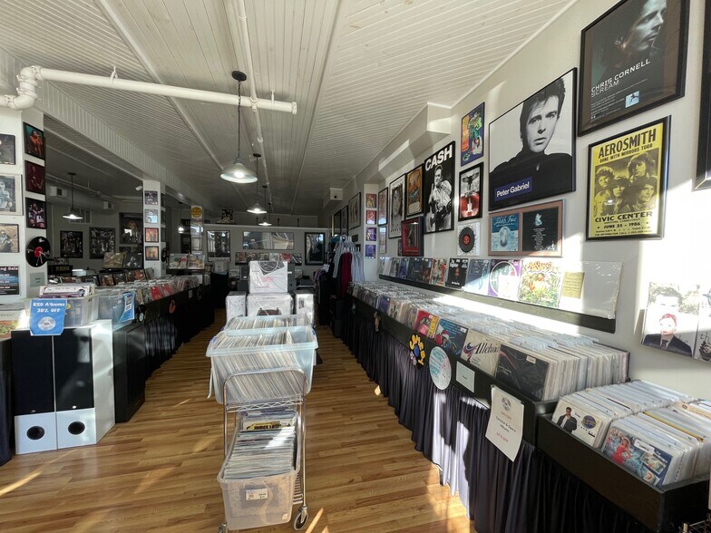 More Photos Of 610 E Fearing St, Elizabeth City General Retail For Lease