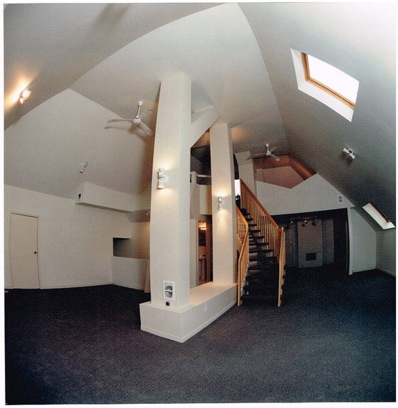 More Photos Of 430 Gladstone Ave, Ottawa Storefront Retail Office For Sale