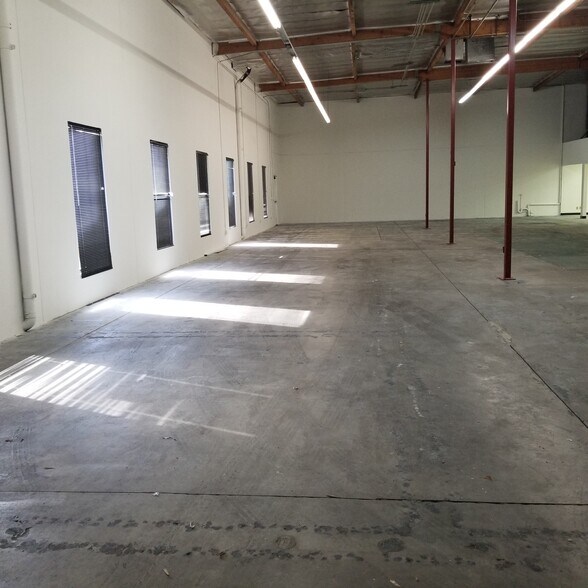 More Photos Of 17929 Adria Maru Ln, Carson Service For Lease