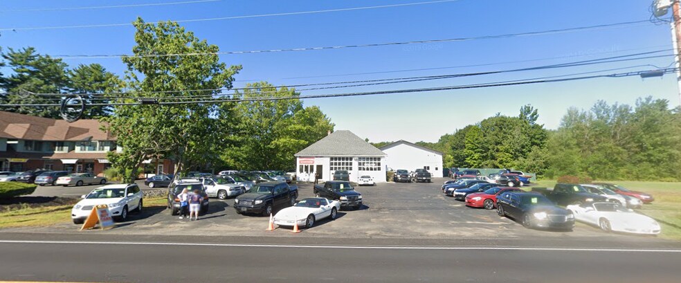 More Photos Of 68 Lafayette Rd, North Hampton Auto Repair For Lease