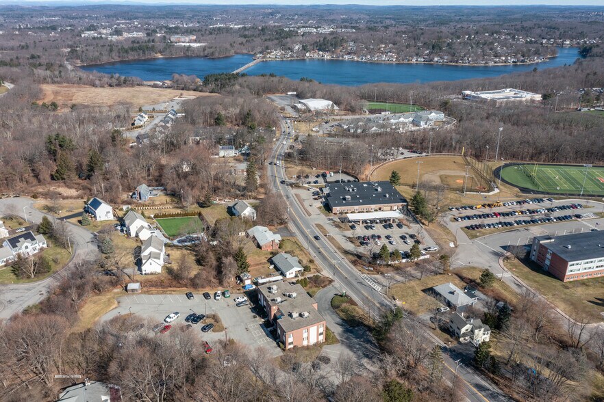 More Photos Of 320 Bolton St, Marlborough Healthcare For Lease