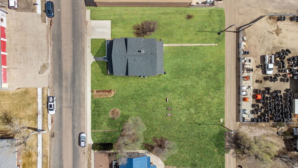 More Photos Of 224 5th St, Hugo Multifamily For Sale