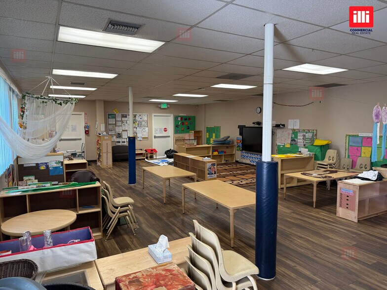 More Photos Of 7224 Woodley Ave, Van Nuys Daycare Center For Sale