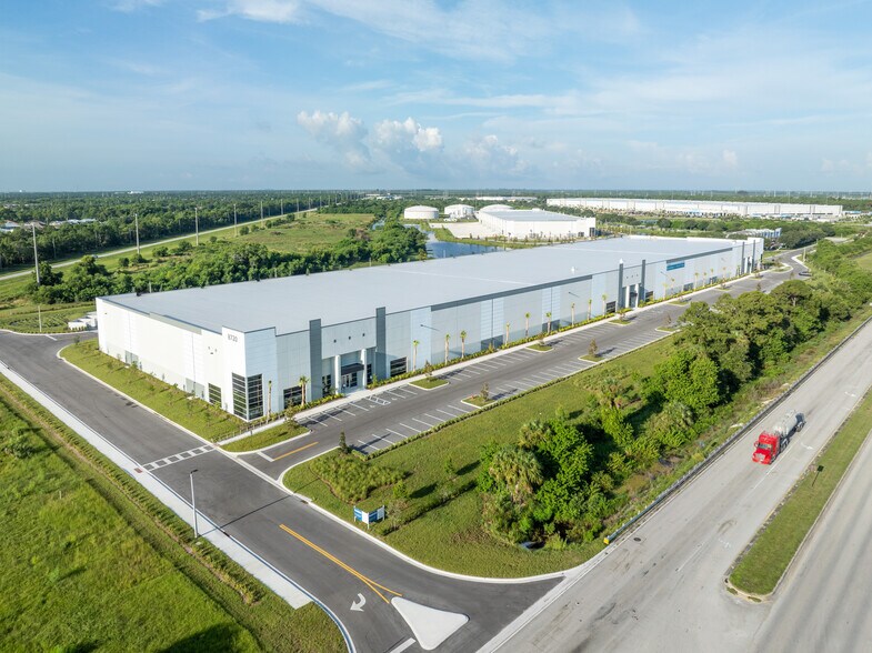 More Photos Of 6939 LTC Pky, Port Saint Lucie Unknown For Lease