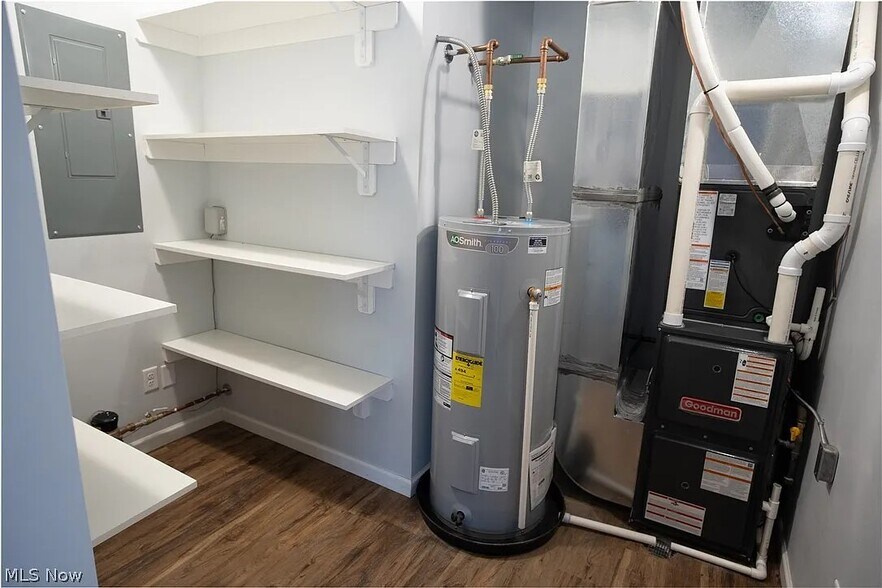 More Photos Of 161 High St, Elyria Apartments For Sale