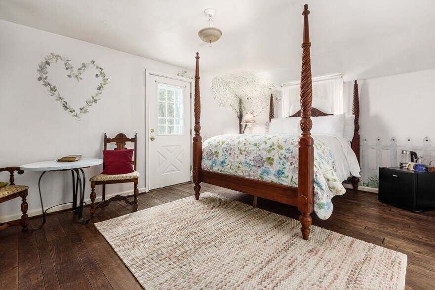 More Photos Of 1601 State Route 4, Bucyrus Hospitality For Sale