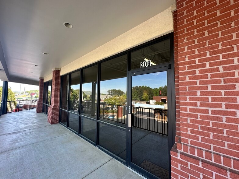 More Photos Of 540 Lake Center Pky, Cumming Office For Lease