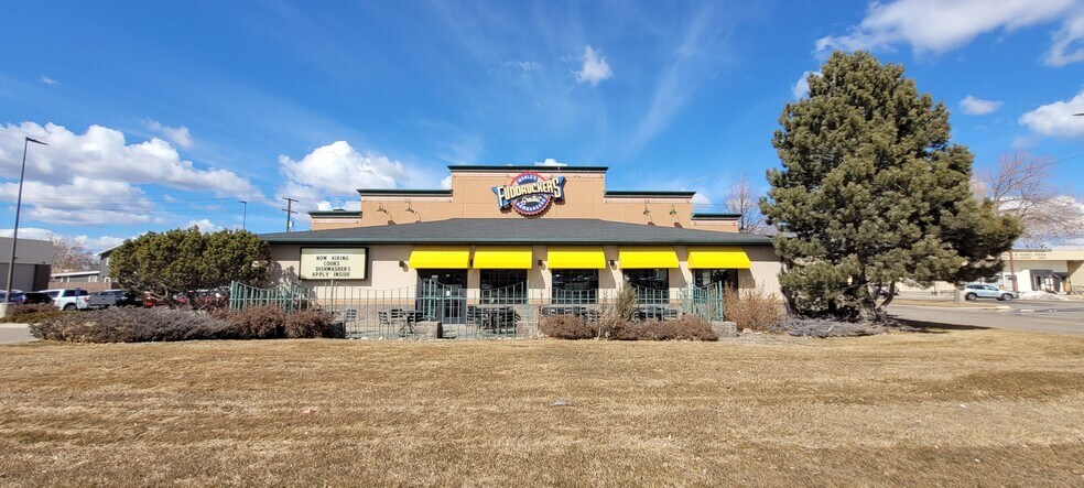 More Photos Of 3315 10th Ave S, Great Falls Restaurant For Sale