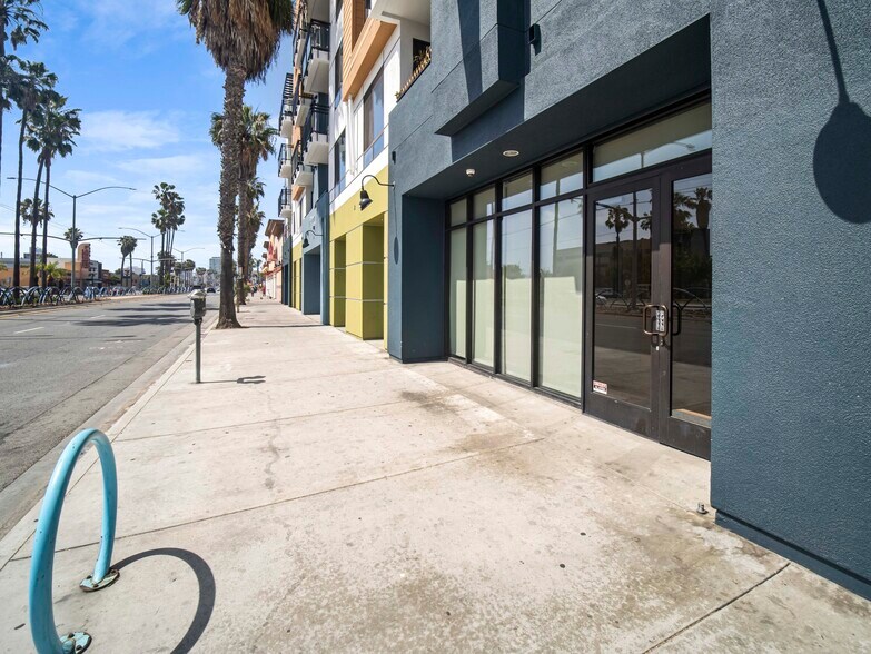 More Photos Of 1081 Long Beach Blvd, Long Beach Apartments For Lease