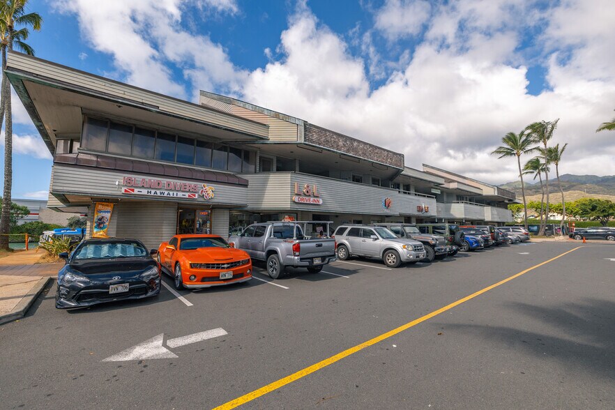 More Photos Of 377 Keahole St, Honolulu General Retail For Sale