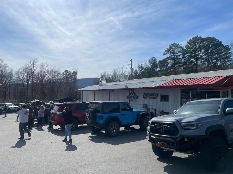 More Photos Of 3151 Highway 10 E, Perryville Service Station For Sale