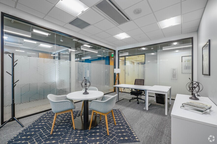 More Photos Of 1201 2nd Ave, Seattle Coworking Space