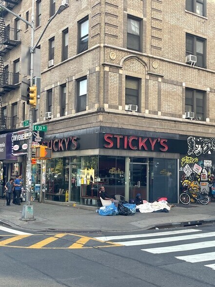 More Photos Of 482-484 Third Ave, New York Apartments For Lease