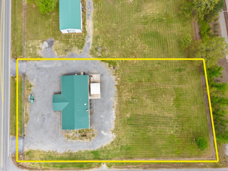 More Photos Of 3891 S Highway 365, Redfield Freestanding For Sale