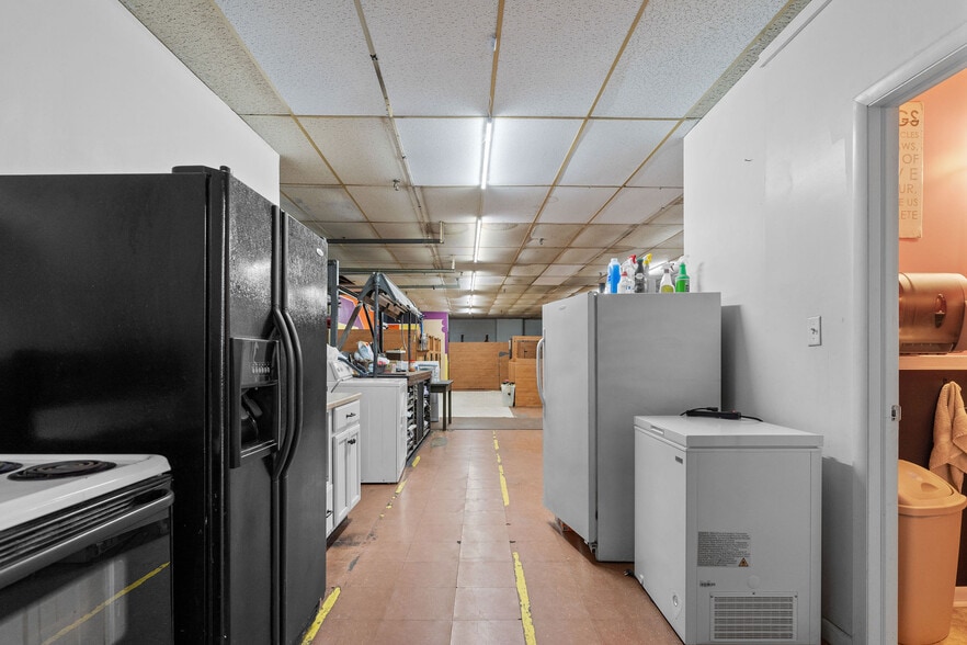 More Photos Of 109-111 Green St, Herkimer Office For Sale