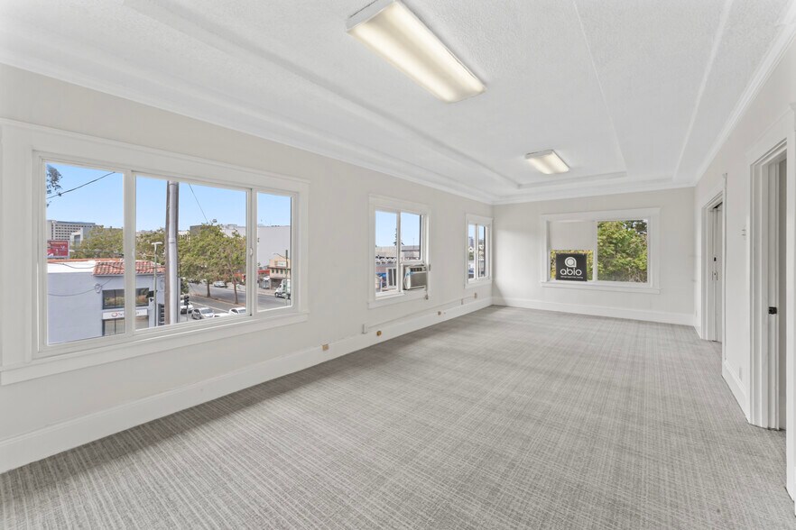 More Photos Of 4000 Broadway, Oakland Medical For Lease