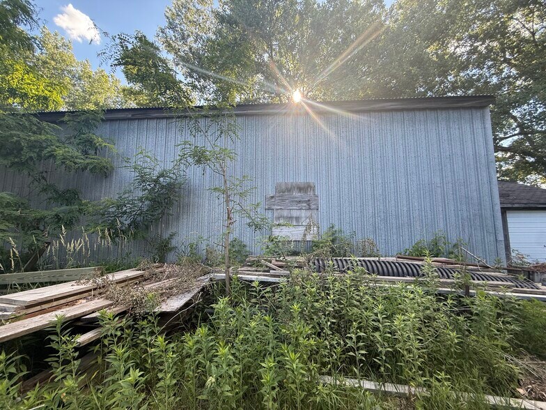 More Photos Of 600 9th St, Albert Lea Industrial For Sale