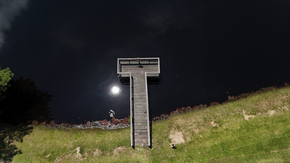 More Photos Of 626 Old River Rd, Sylvania Manufacturing For Sale