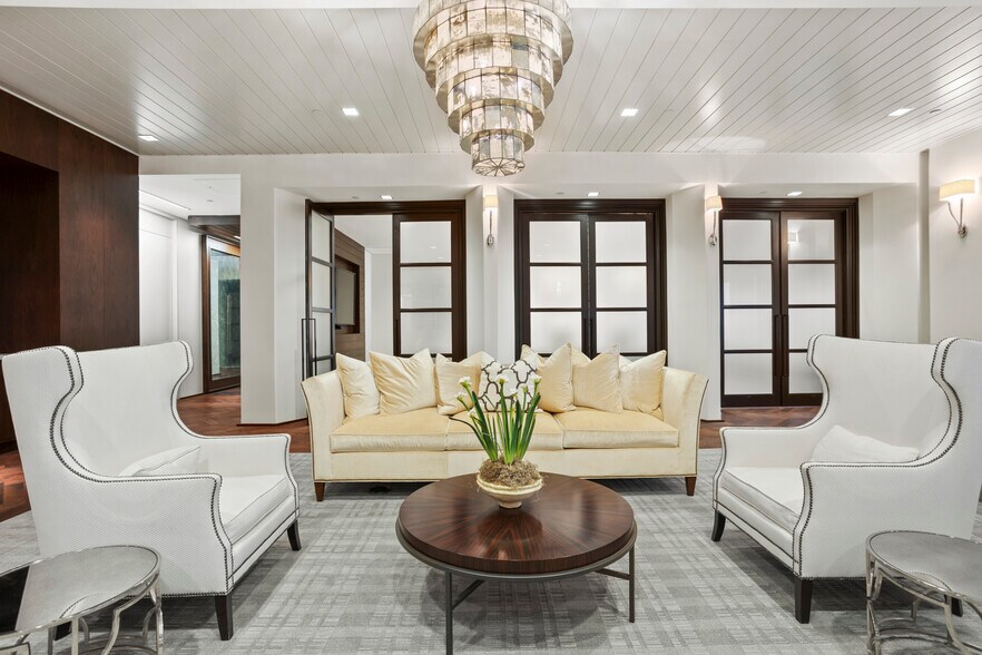 More Photos Of 188 E Capitol St, Jackson Office For Lease