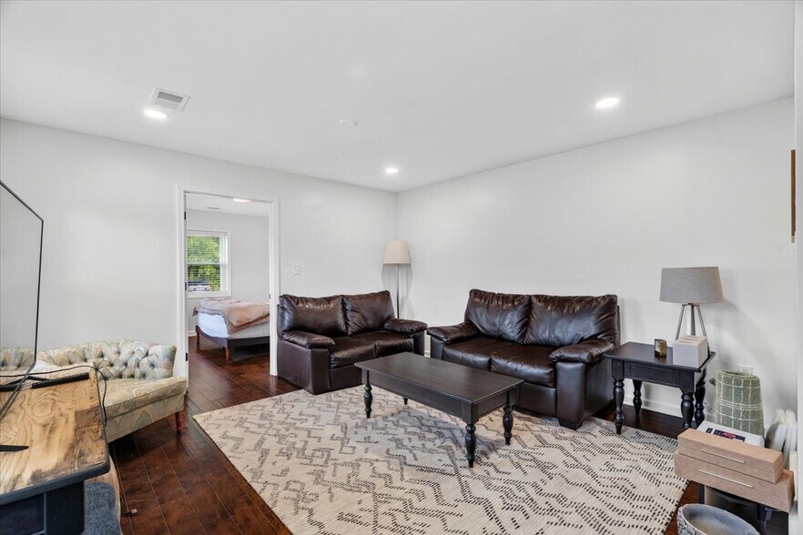 More Photos Of 2855 Us-64 Hwy, Eads Office For Sale