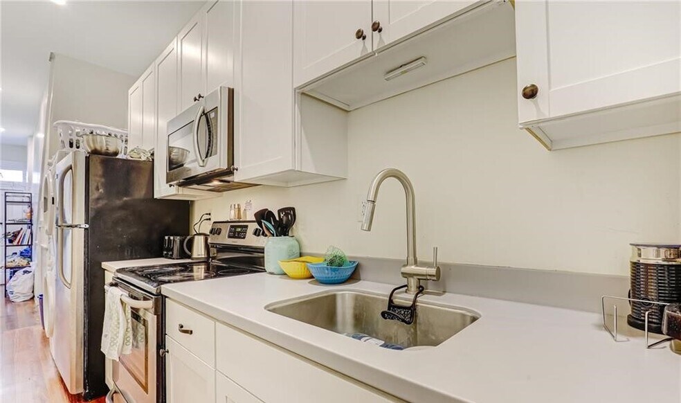 More Photos Of 1313 Whitaker St, Savannah Apartments For Sale