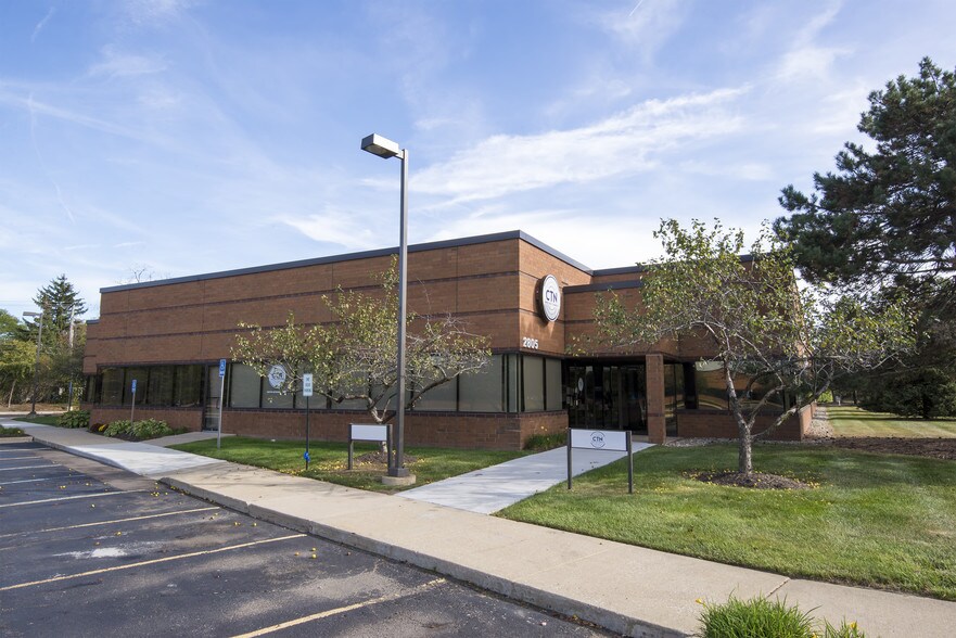 More Photos Of 2805 S Industrial Hwy, Ann Arbor Research And Development For Lease
