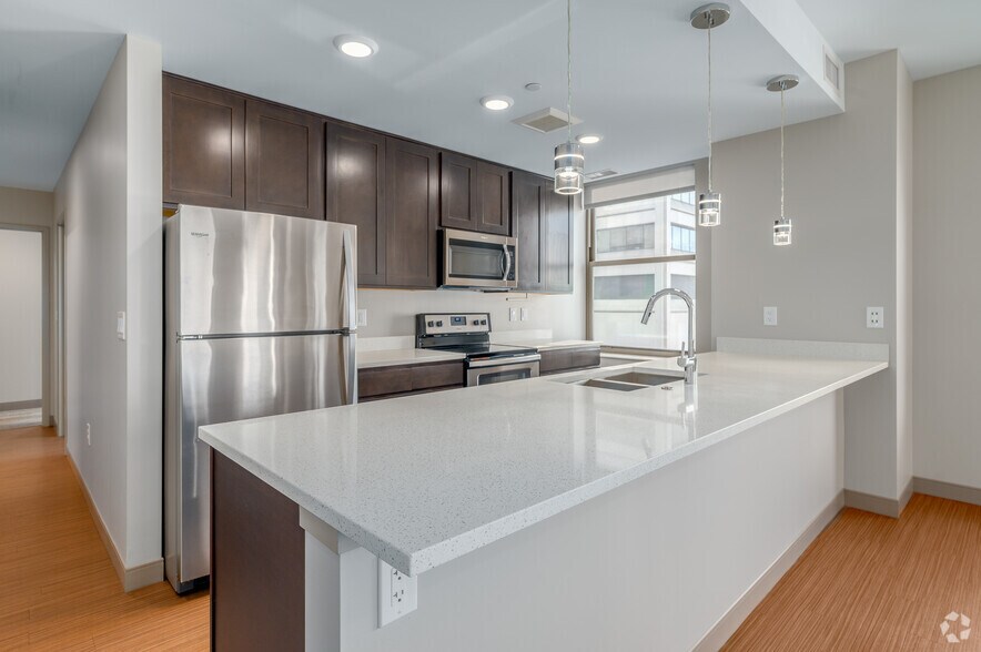 More Photos Of 99 W Saint Clair Ave, Cleveland Apartments For Lease