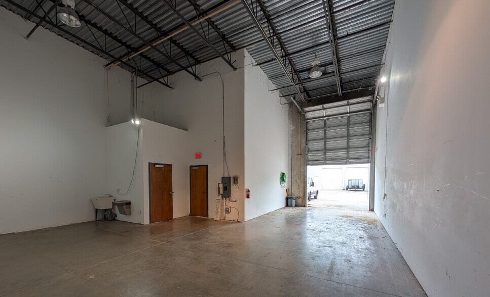 More Photos Of 534 Mercantile Pl, Port Saint Lucie Unknown For Lease