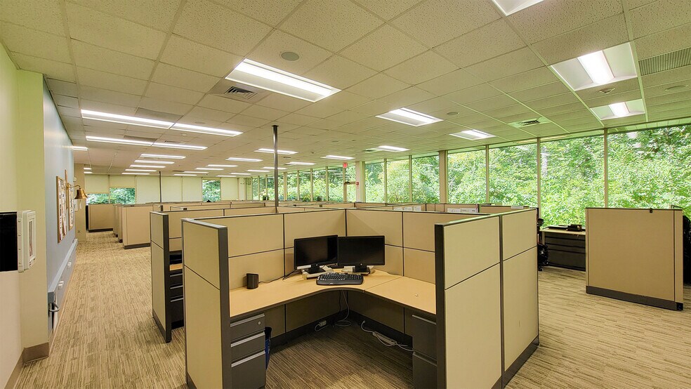 More Photos Of 63 Smiths Ln, Kingston Office For Sale
