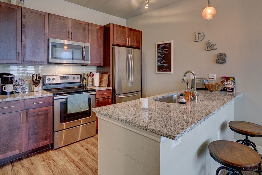 More Photos Of 3000 Northside Blvd, Richardson Multifamily For Sale