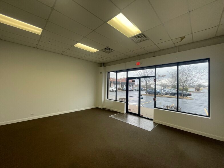 More Photos Of 16108 S Route 59, Plainfield General Retail For Lease